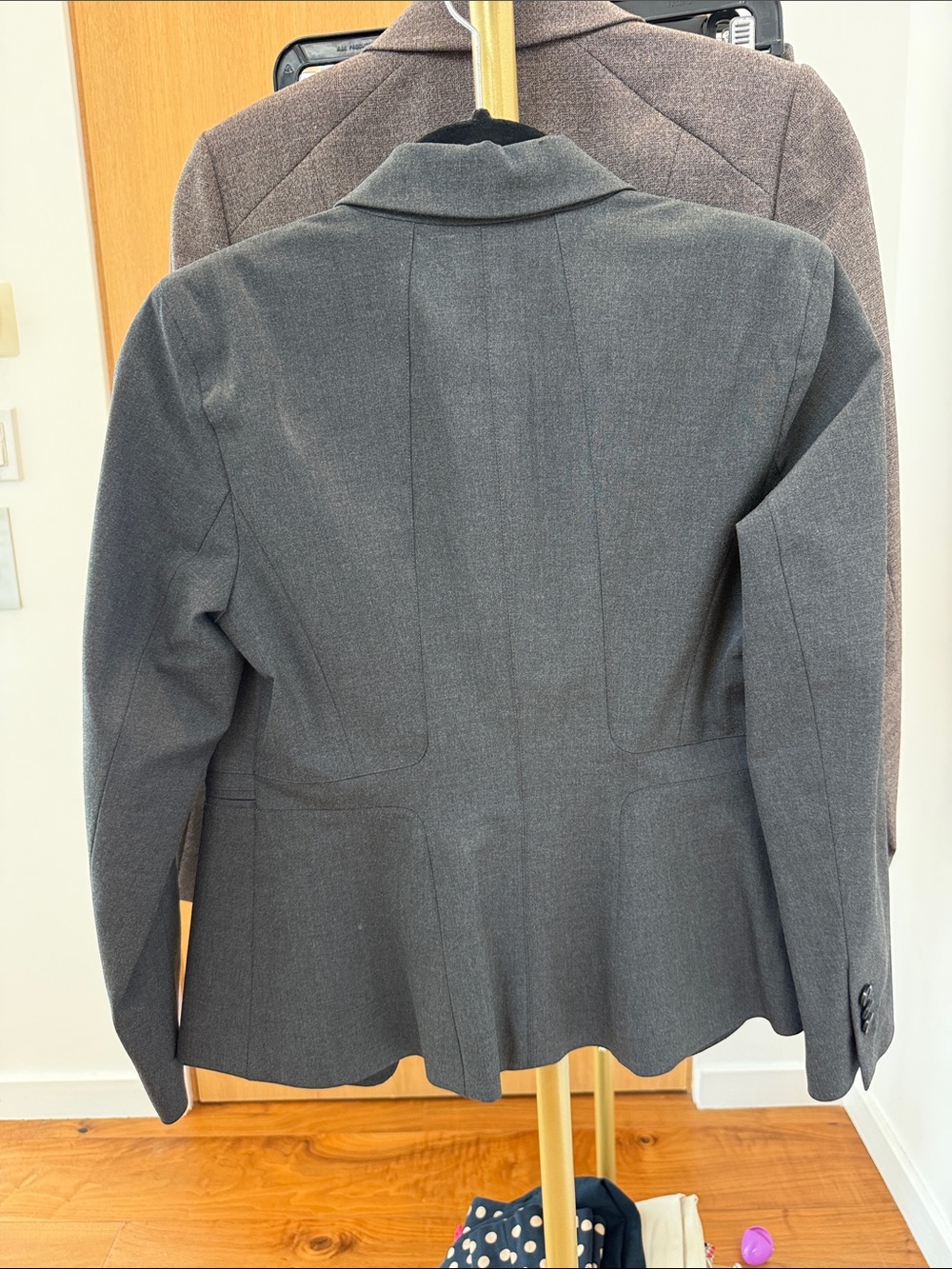Ann Taylor Gray Tailored One-Button Blazer and Skirt Suit Set - Picture 3 of 9